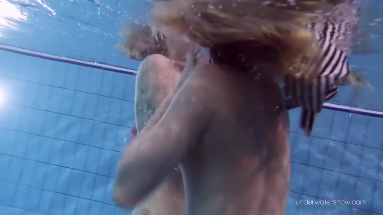 Hottest Babes Strip While Swimming