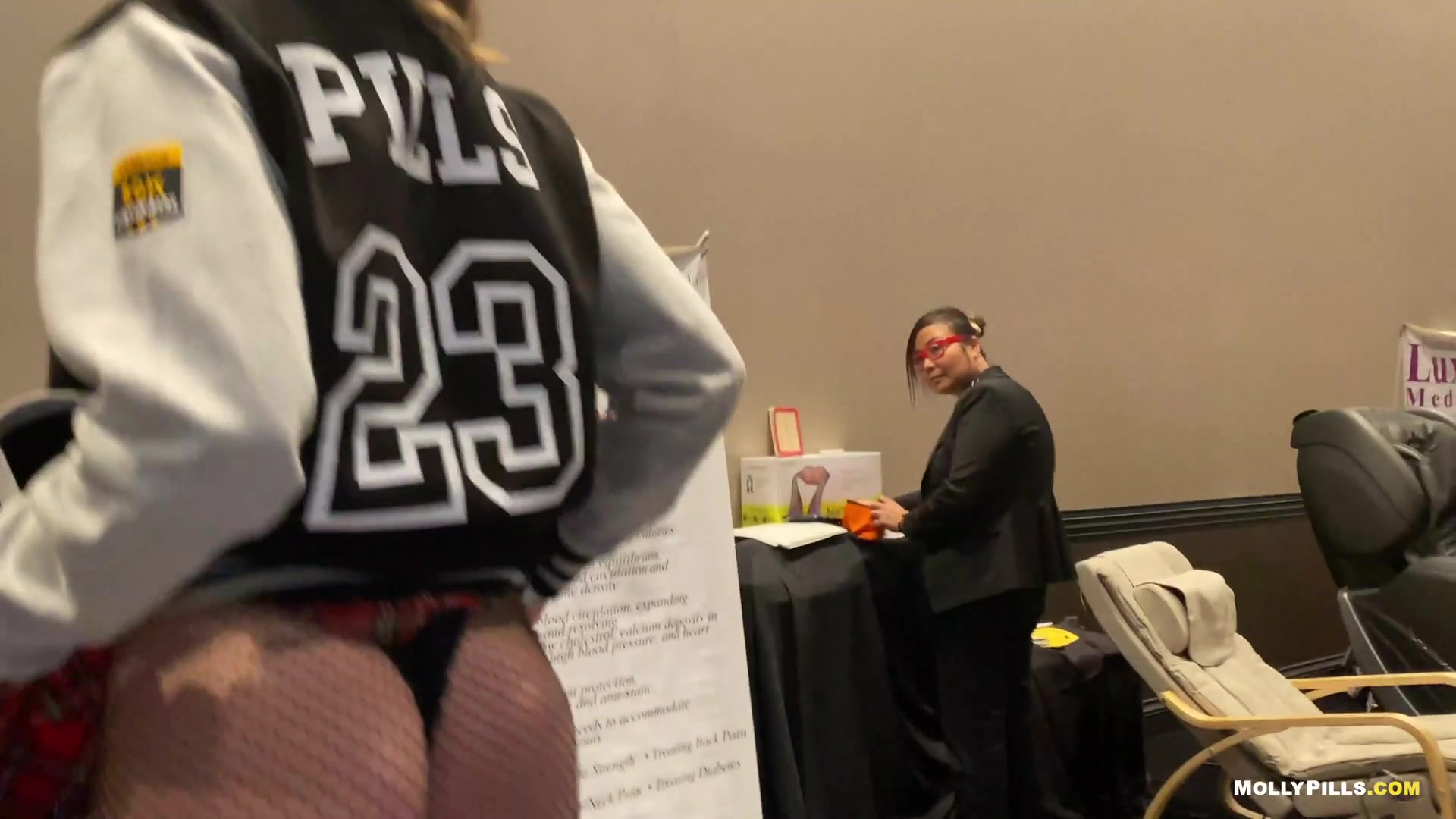 Public Fucking At Avn 2020 - Sex Movies Featuring Molly Pills
