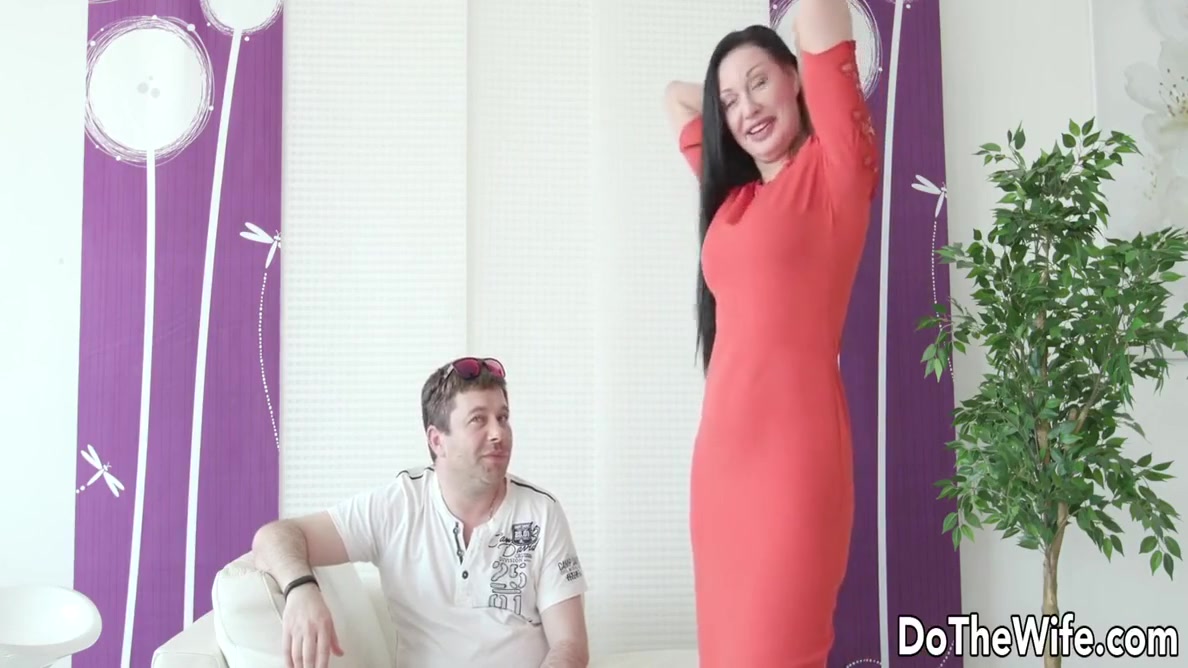 Hot Wife Turns Herself Into A Thirsty Cumslut In Front Of Cuck With Eva Ann