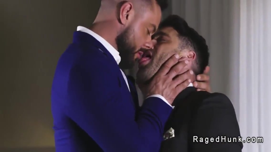 Realtor Is Anal Fucked By Thick Cock Stranger In The Hotel Room 6 Min