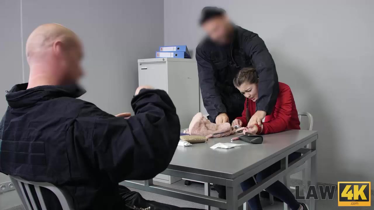 Law4k. Sexy drug dealer gets double penetrated by all her crimes