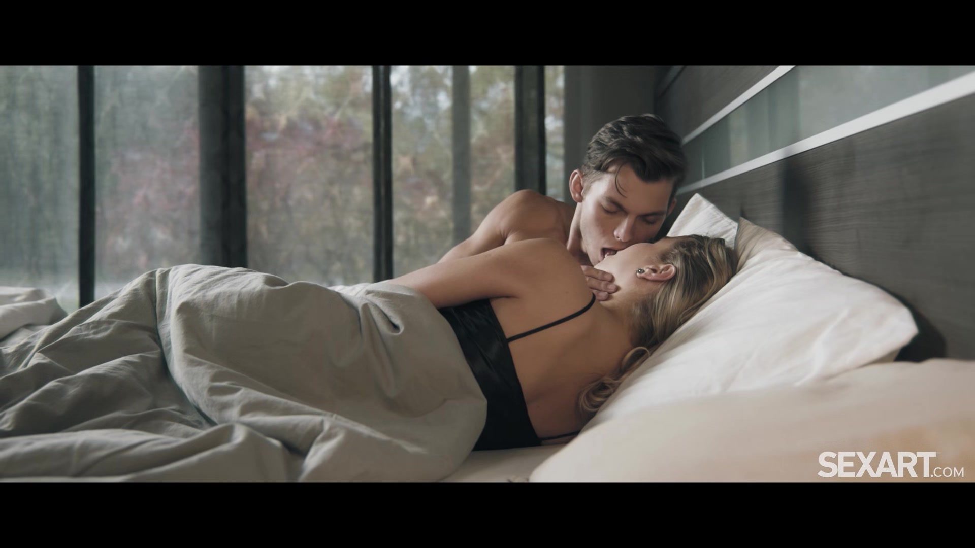 Heavenly Passion - Alexa Flexy & Tommy Gold