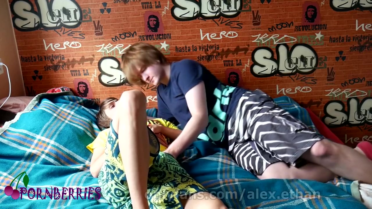 My Tight teen 18+ Friend Allows Me To Fuck Him Bareback