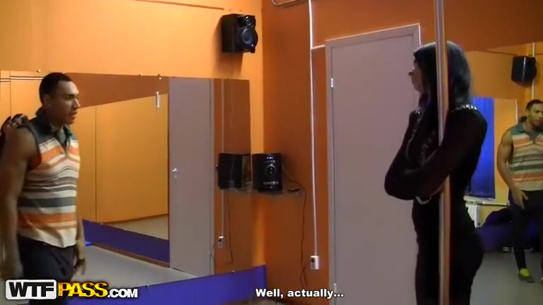 Sexy pickup cutie has sex at job interview