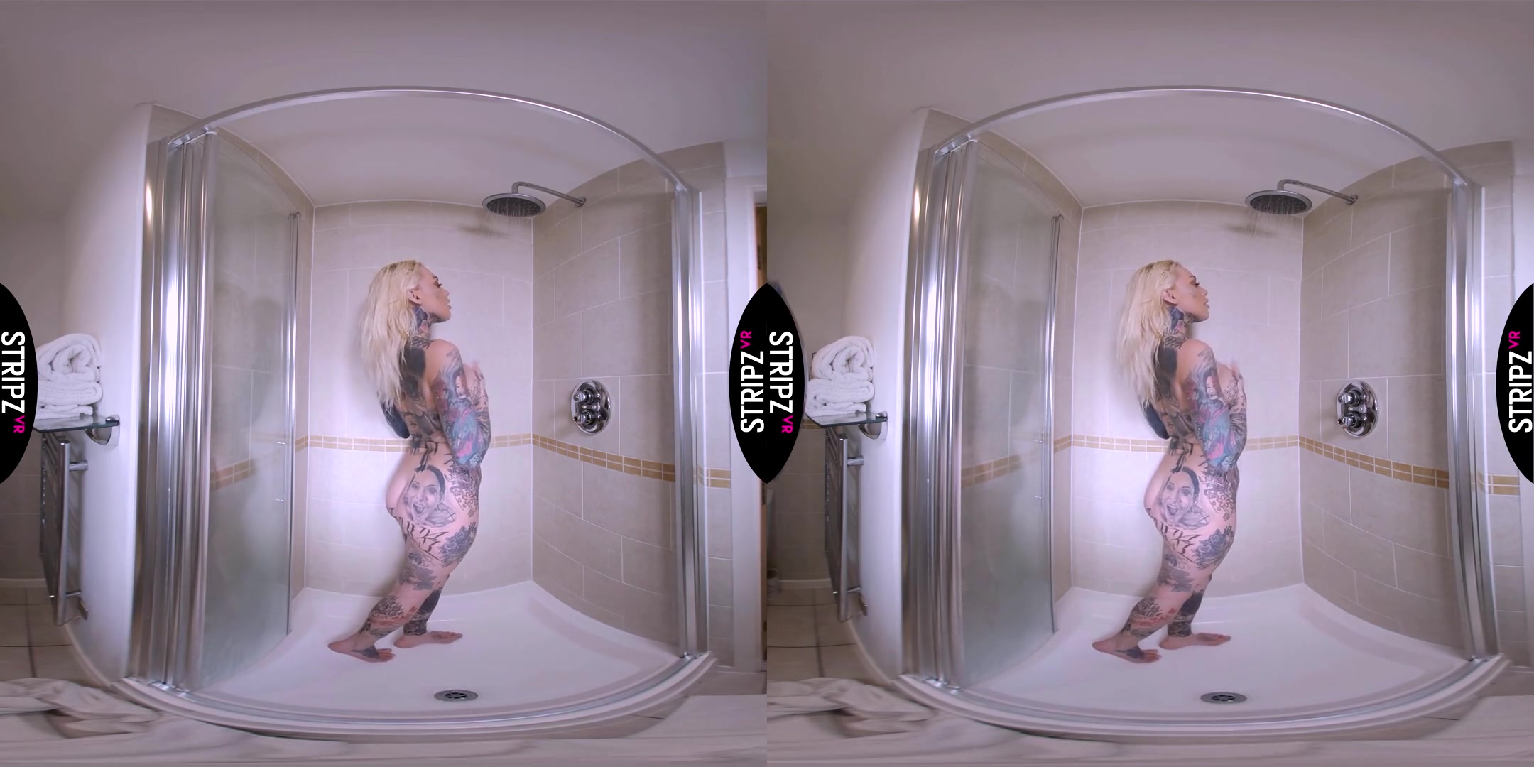 Lauren Brock in Wet Babe - StripzVR
