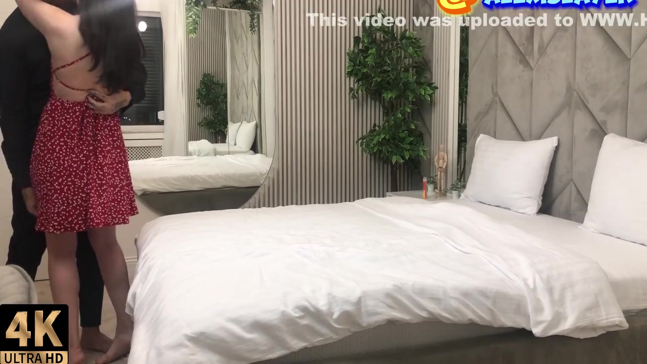 Inviting Hot Model For A Night At The Hotel She Loves Sex With Big Dicks