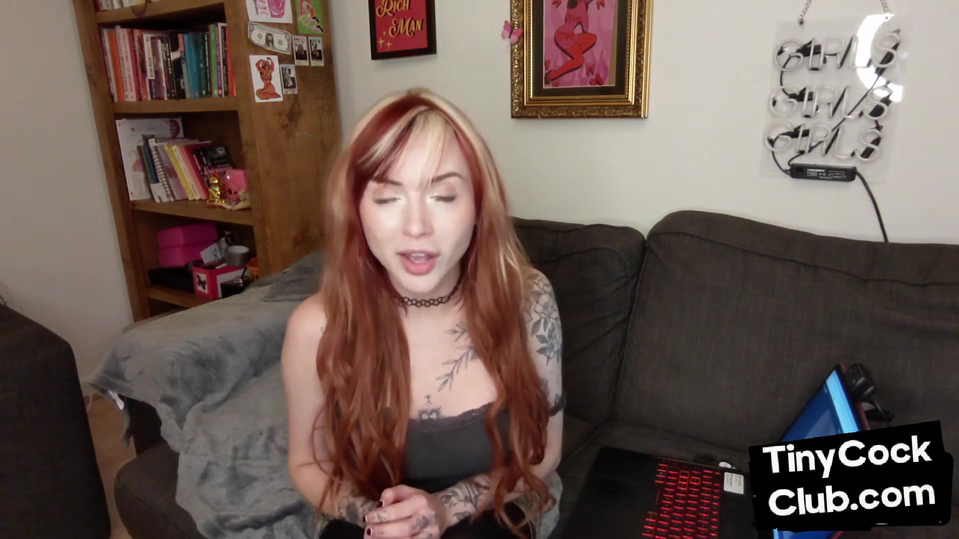 SPH college domina seduces and jerks loser in classroom