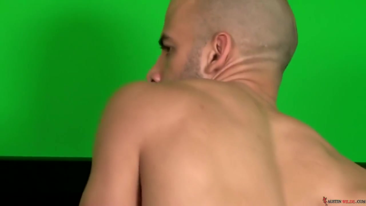 Austin Wilde In Stiffening Up In The Redwoods