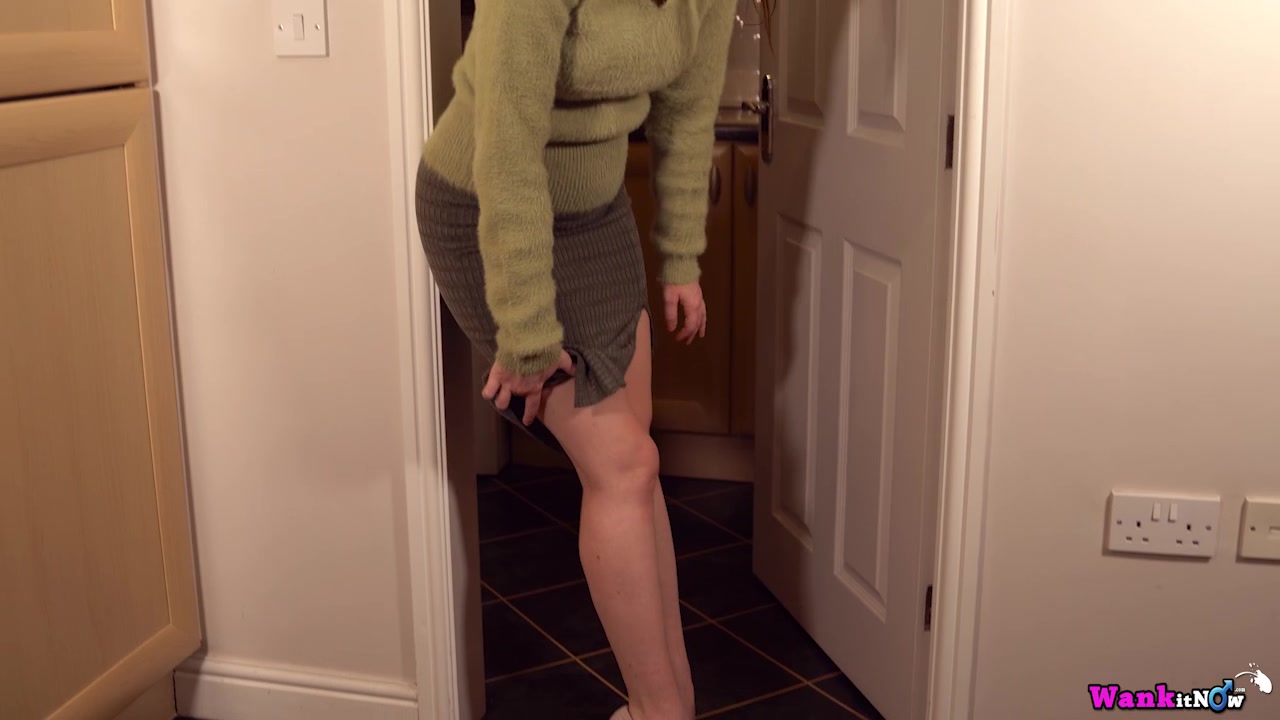 Sophia Smith - Can You Fix it? - Sexy Videos - WankitNow