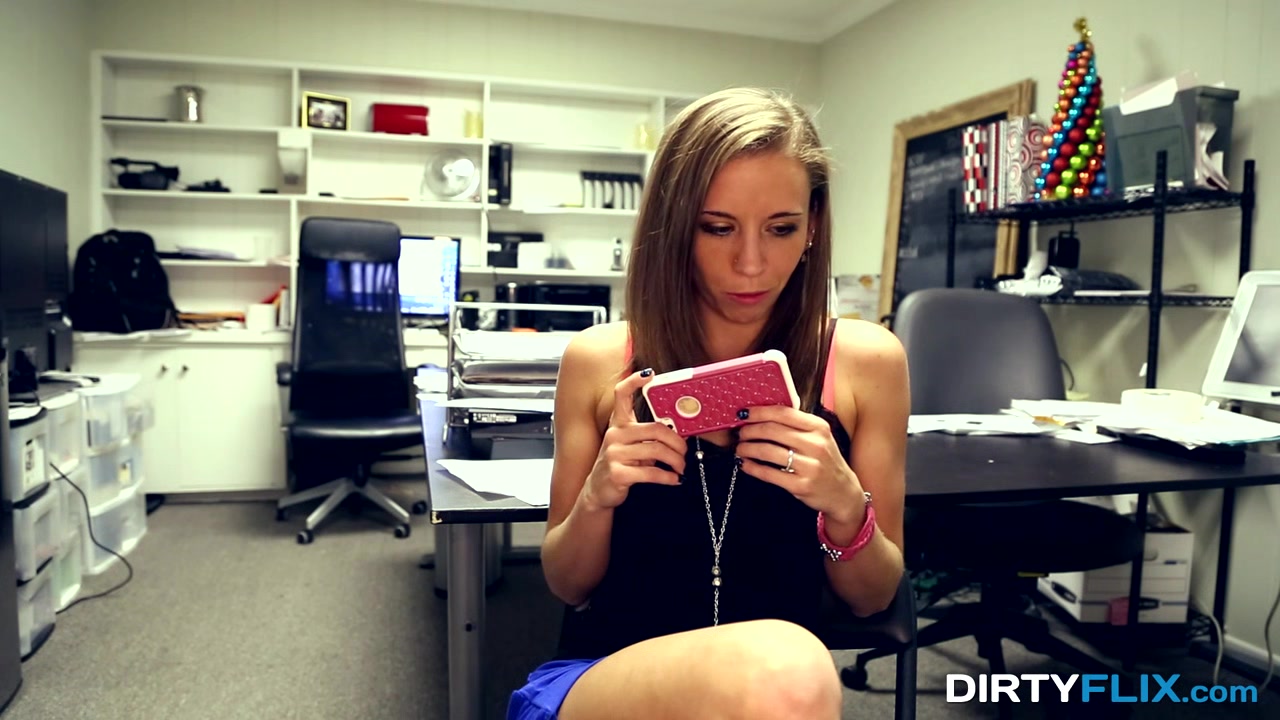 Dirty Flix - Norah Nova - Slender wife fuck