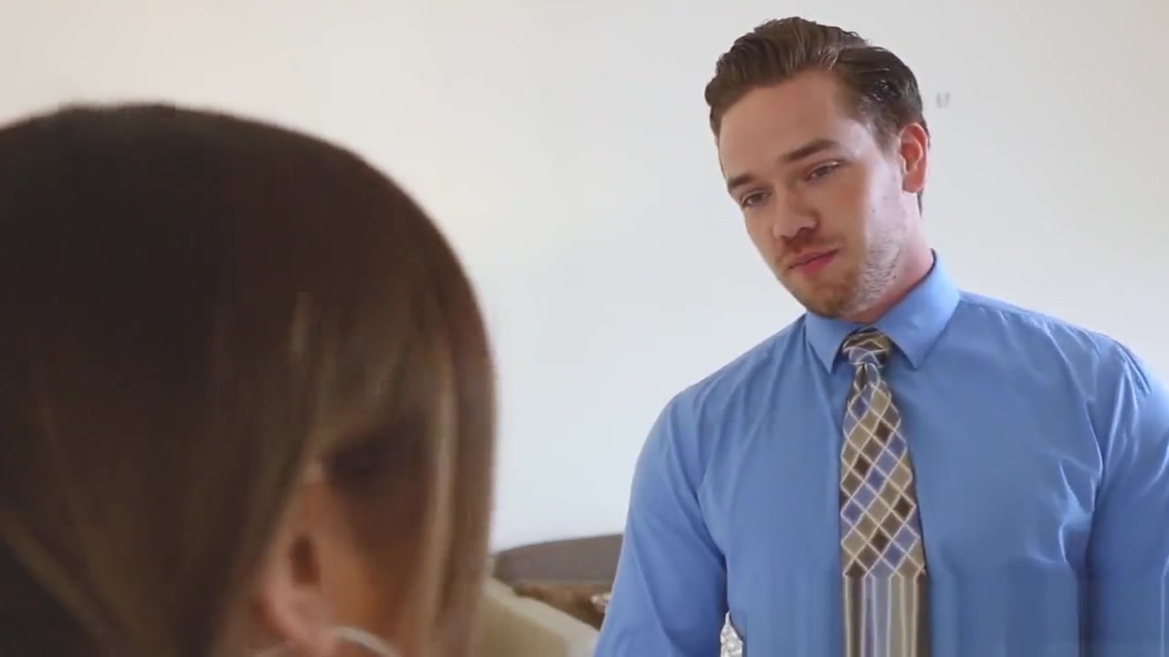 Babysitter gives blowjob