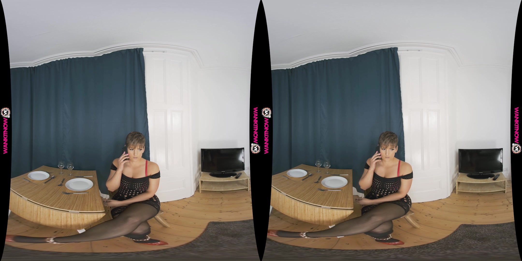 Step Sisters featuring Hannah Brooks - WankitNowVR
