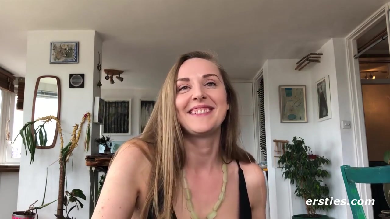 Talented Sarah Plays Piano Then Plays With Herself!