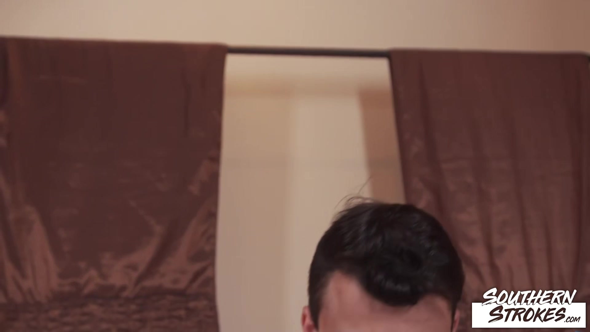 SOUTHERNSTROKES Tom Uli Rides Nick Vargas Hard Dick After Massage