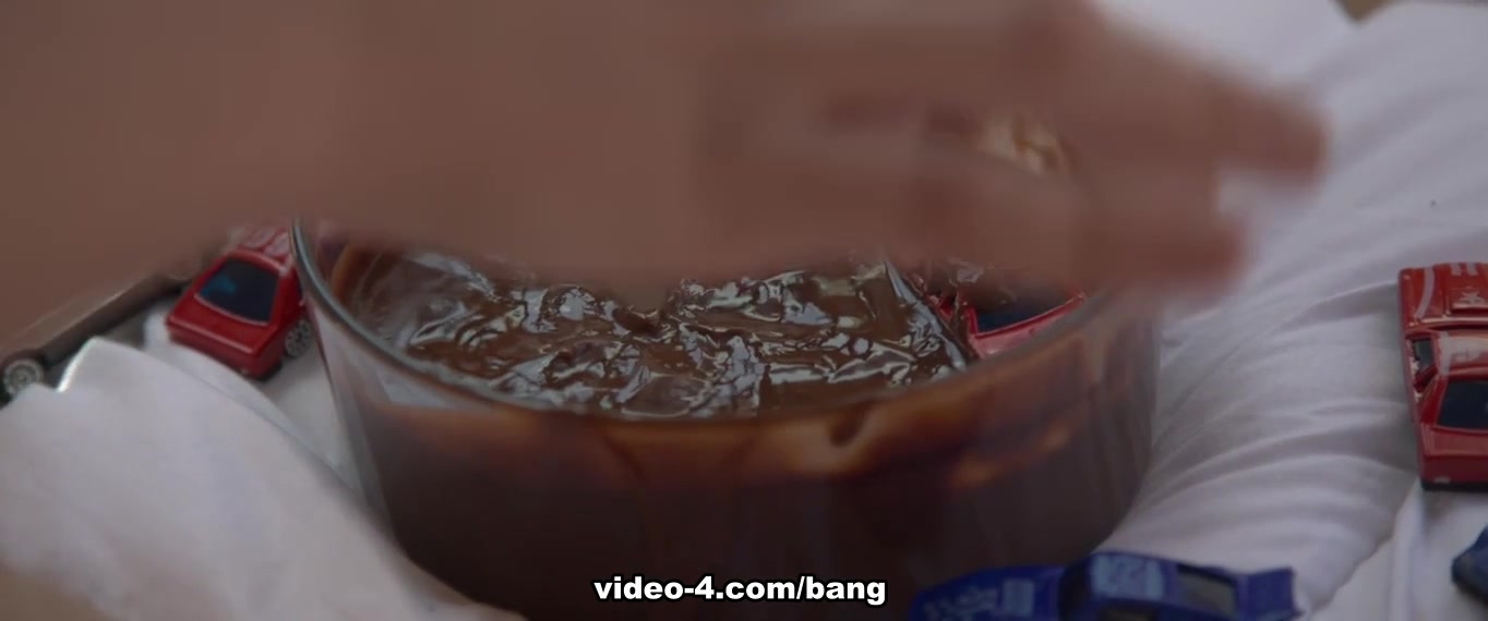 Luna ruiz and her man fuck as they are covered in chocolate syrup - BANG