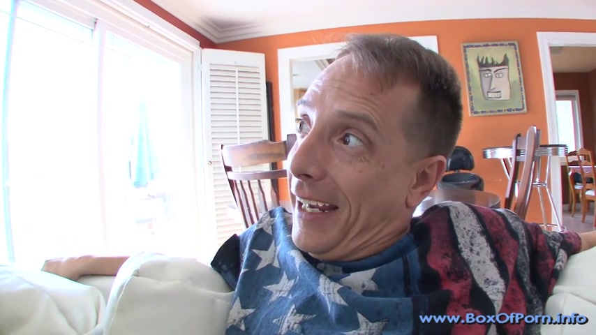Elektra Rose Fucks Her Perverted Stepdaddy!