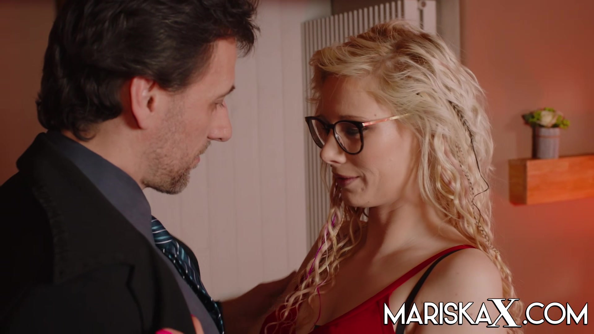 MARISKAX Stunning blonde Tina gets fucked in the cabin