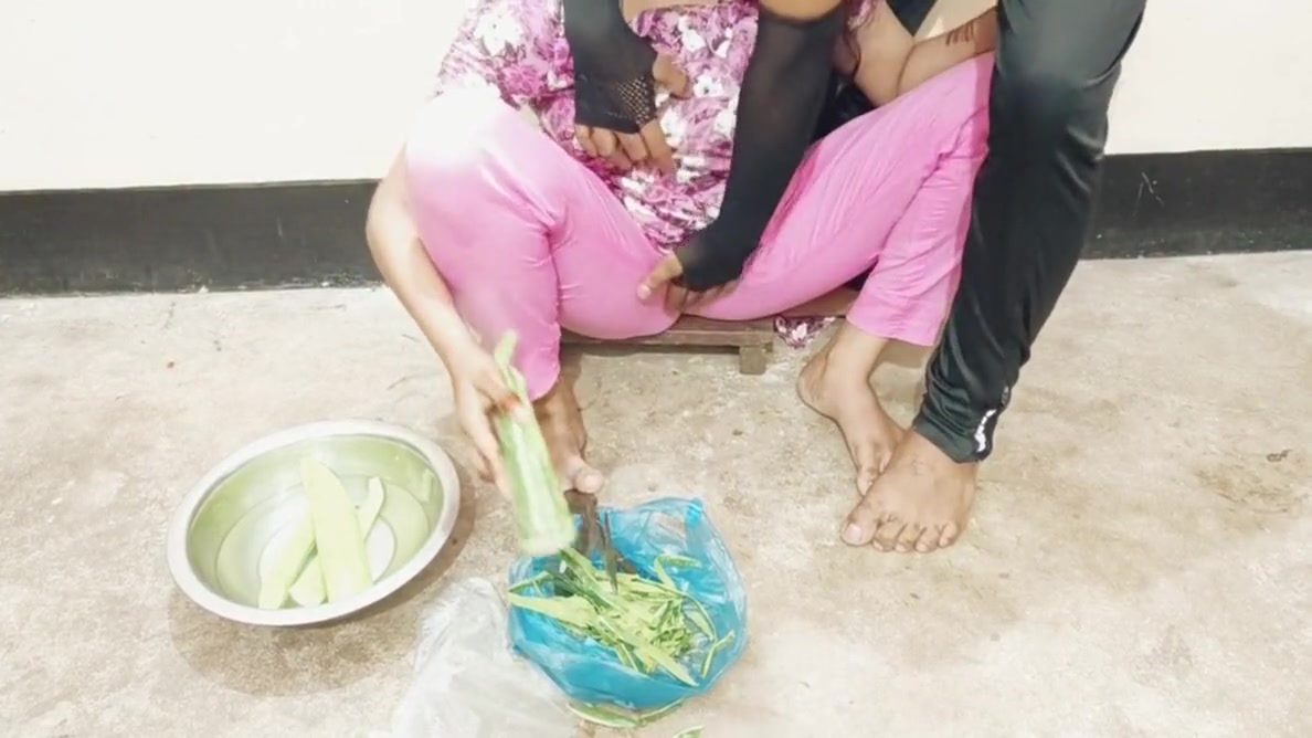 Working Indian Girl Fuck Bangla Dirty Talk
