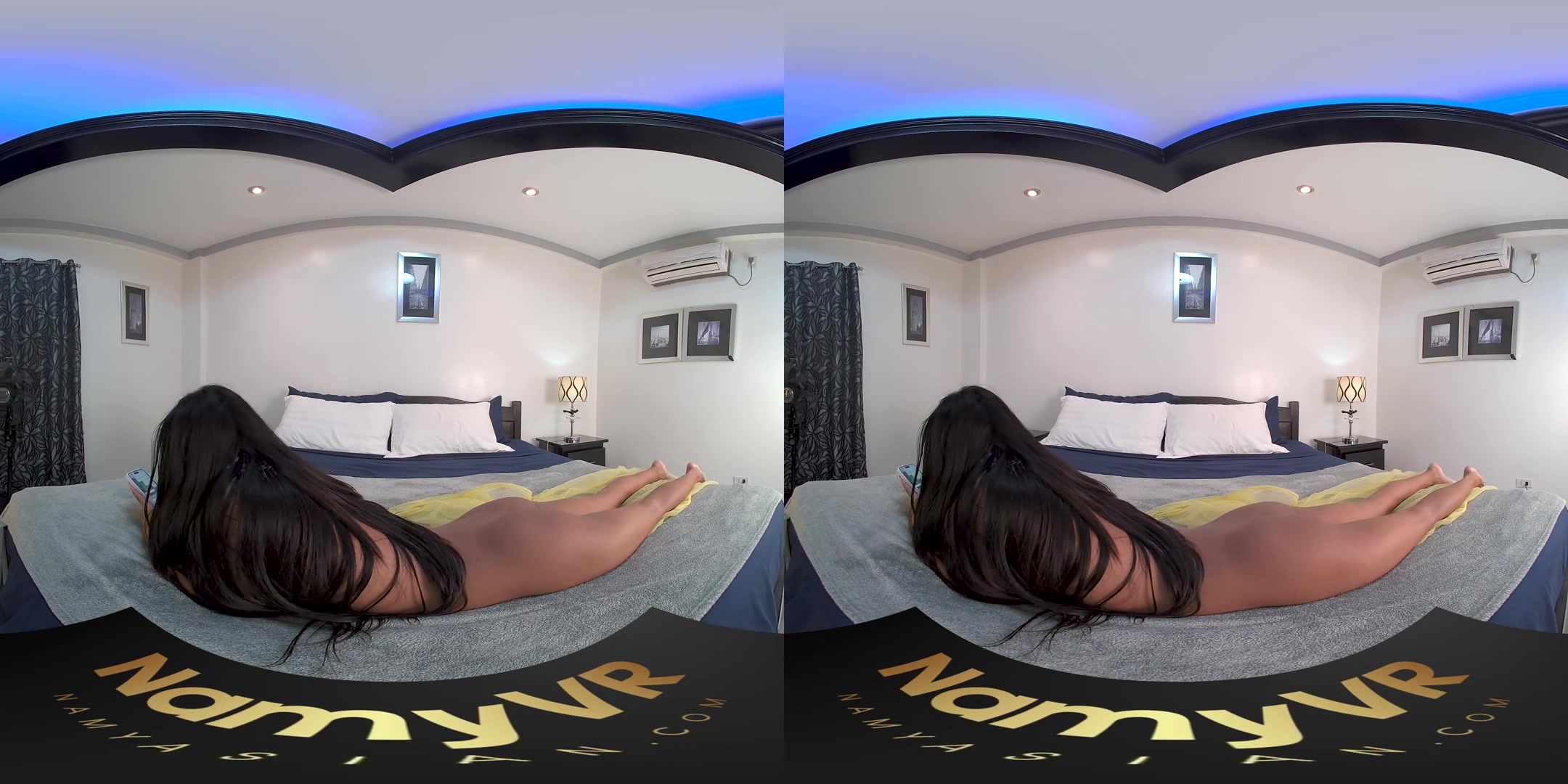 Bored 18yo Asian Teen Plays With Her Wand and Moans