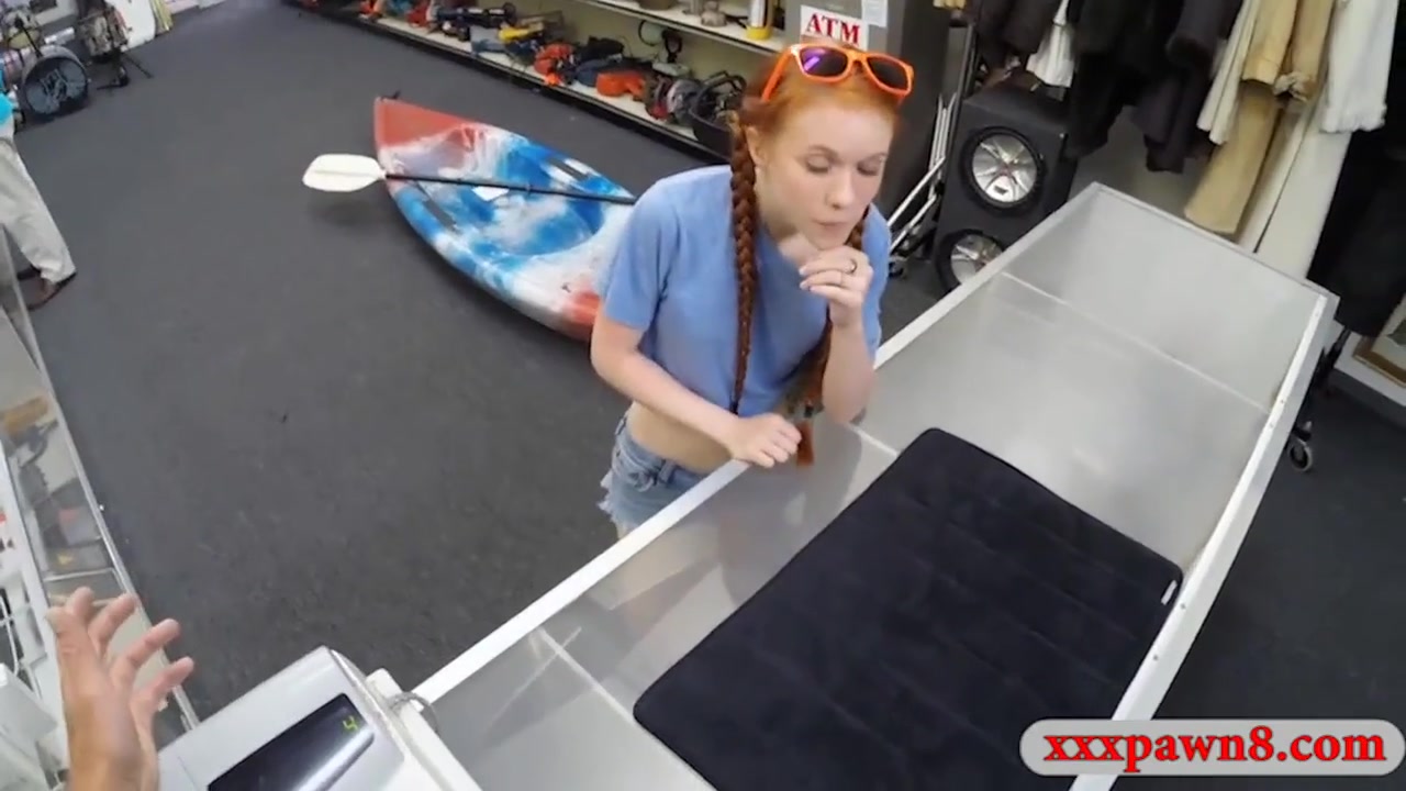 Tight Hottie Pawns Her Pussy And Fucked At The Pawnshop