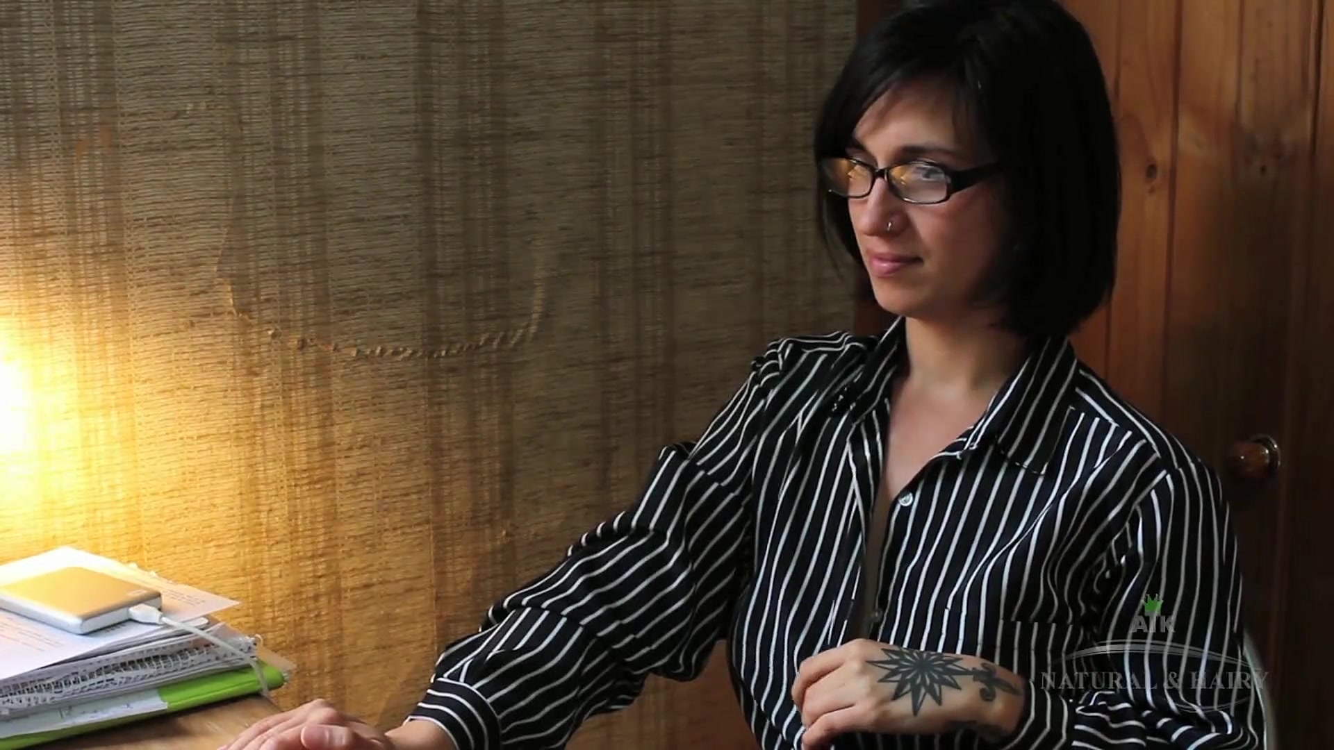 Liandra Dahl Is Browsing Her Favorite Atk Sites When She Gets Inspired To Rub Her Hairy Pussy