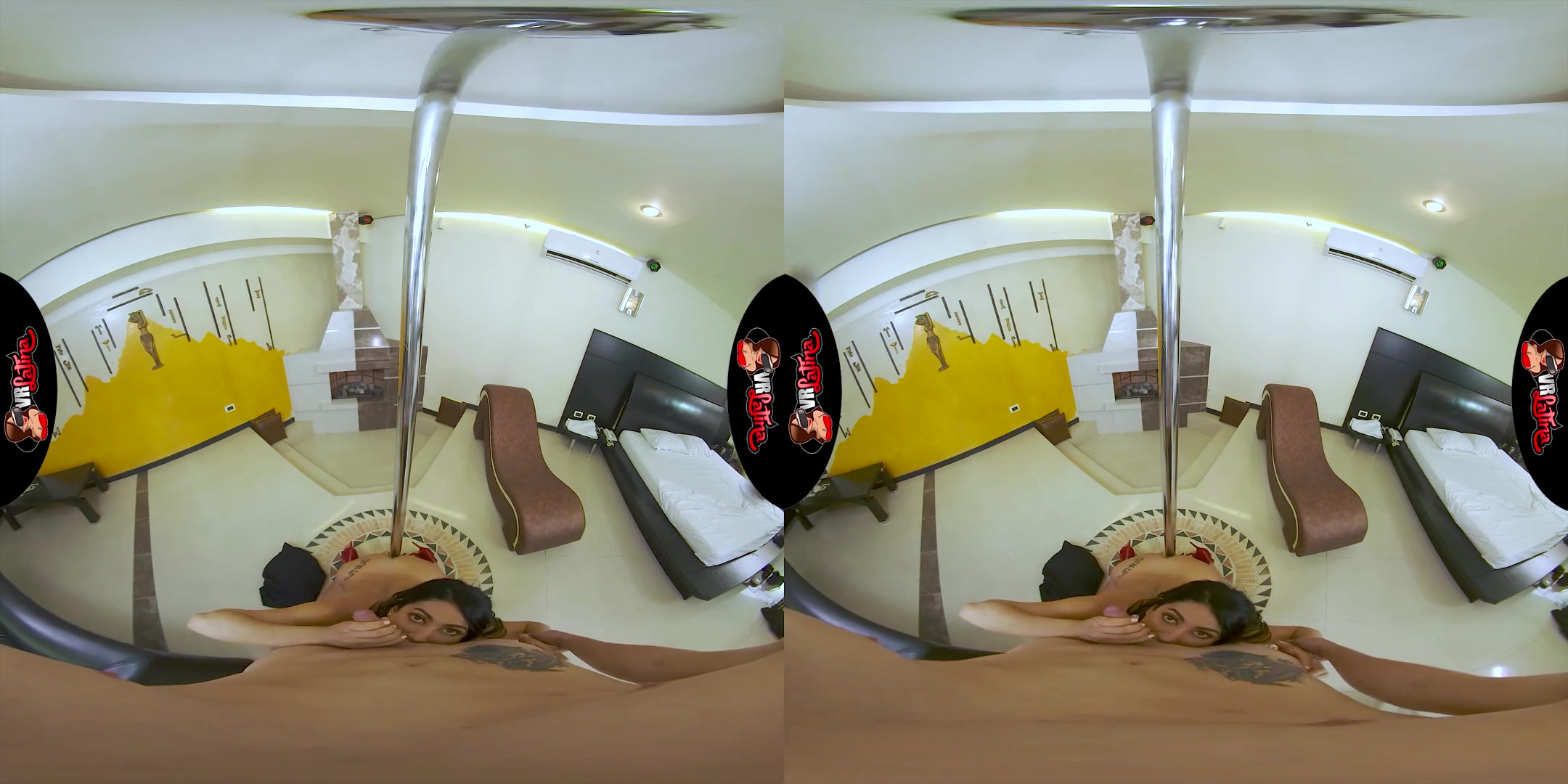 Isis Sol in Pole Dancing Me - VRLatina