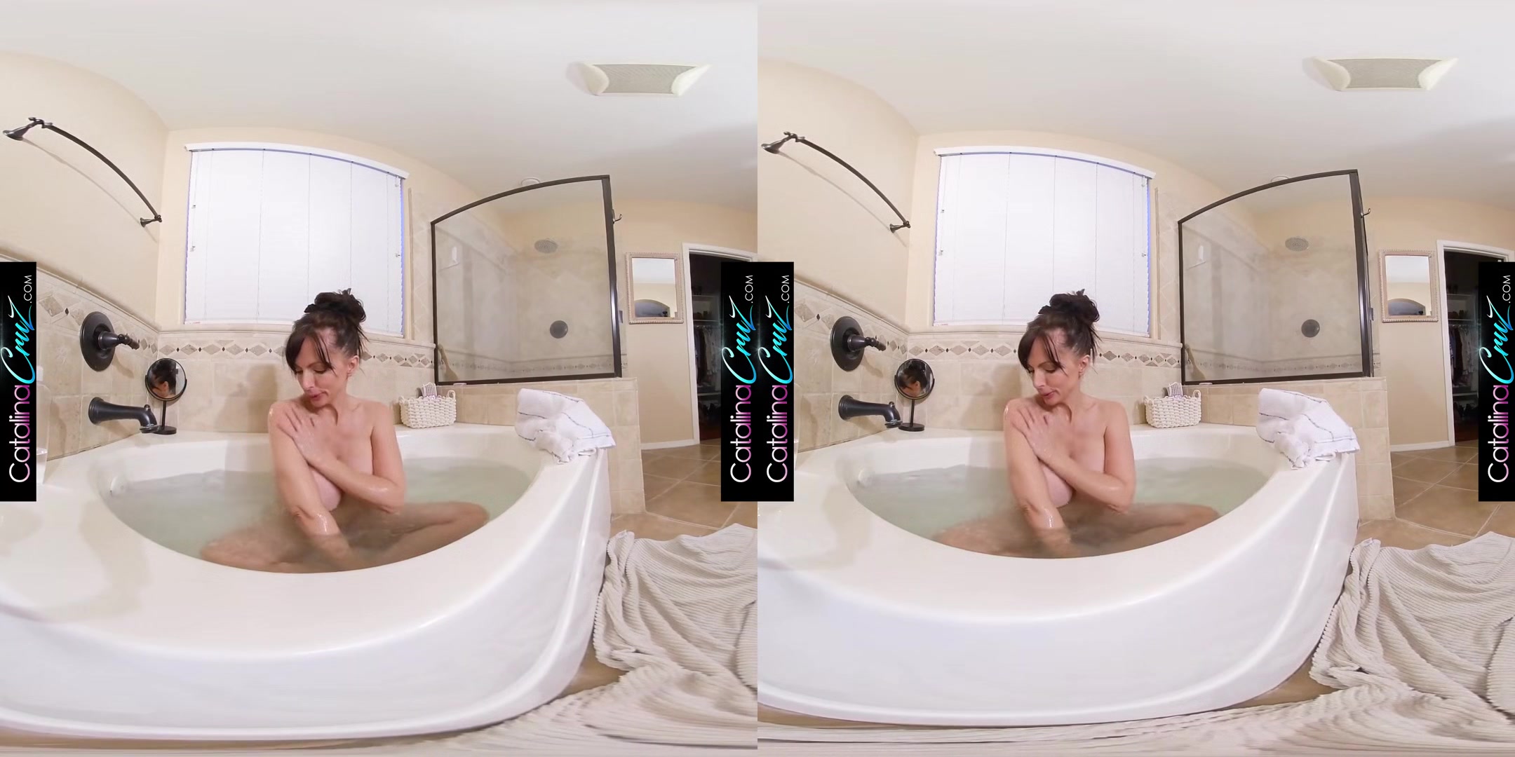 Catalina Cruz - Slippery Slopes - 5k Vr