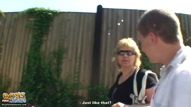 Tourist talked into hot stuff
