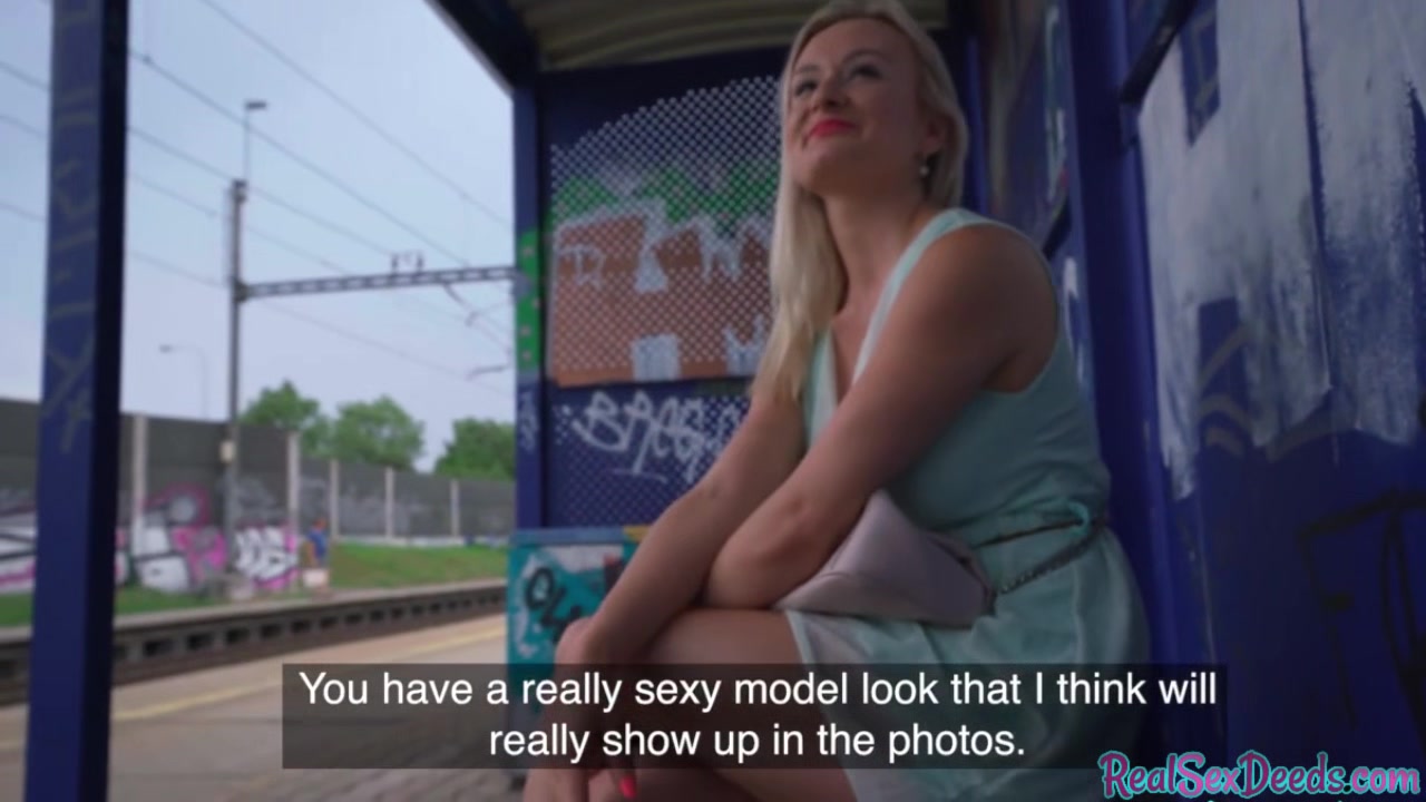 Busty european babe publicly cockrides after blowjob in park