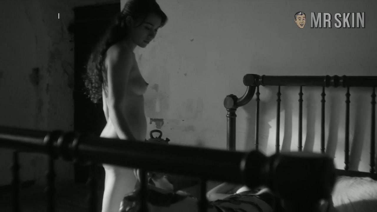 Best Lesbian Scenes Now Streaming - Mr.Skin