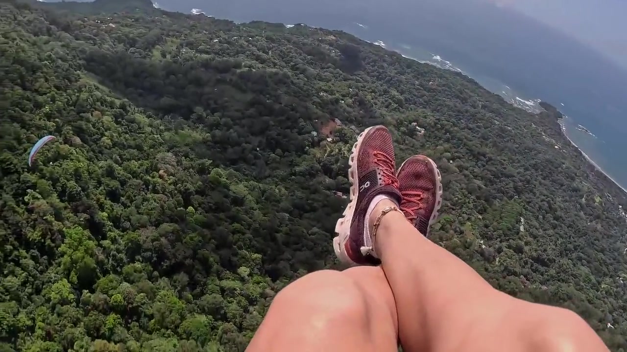 Wet And Messy Extreme Squirting While Paragliding 2 In Costa Rica 23 Min With Pretty Face