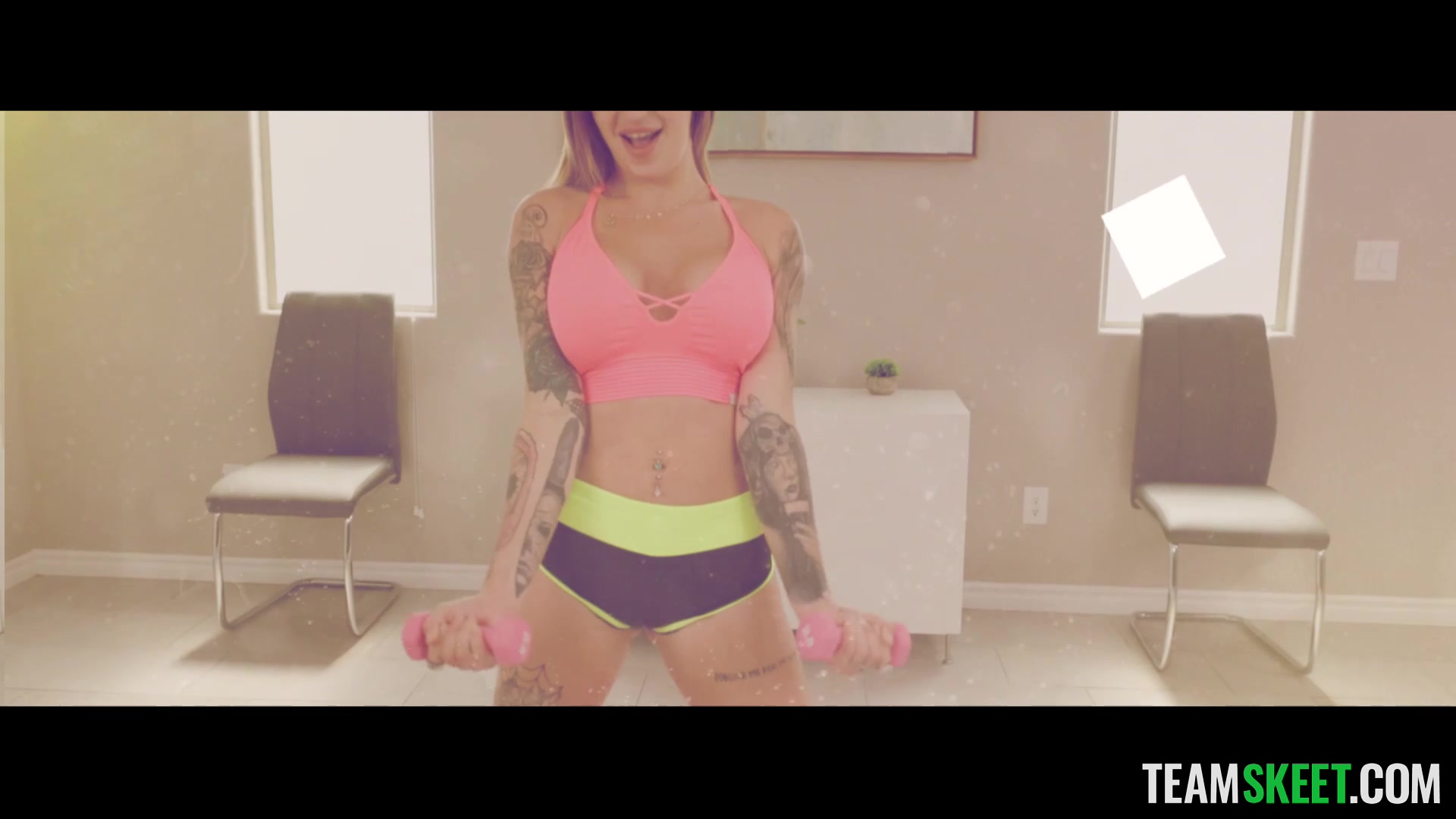 Testing Her Squats