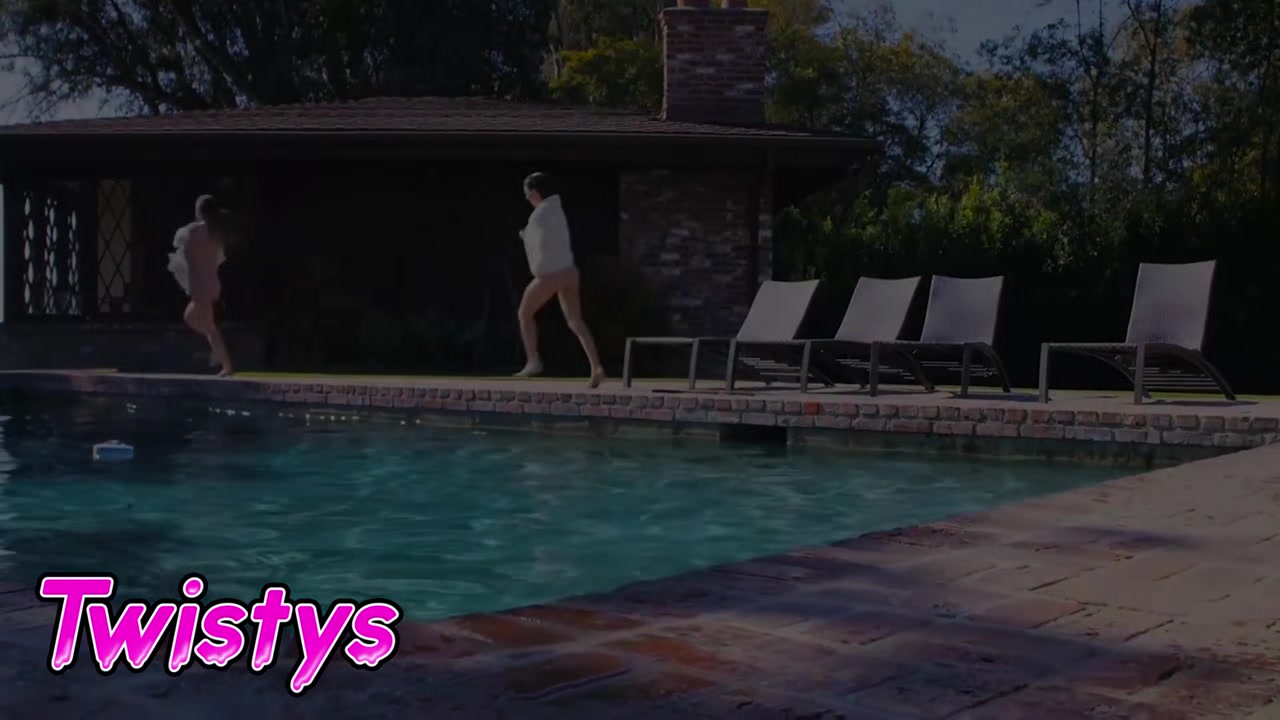 Twistys When Girls Play Riley Reid Kimmy Granger Summer Games