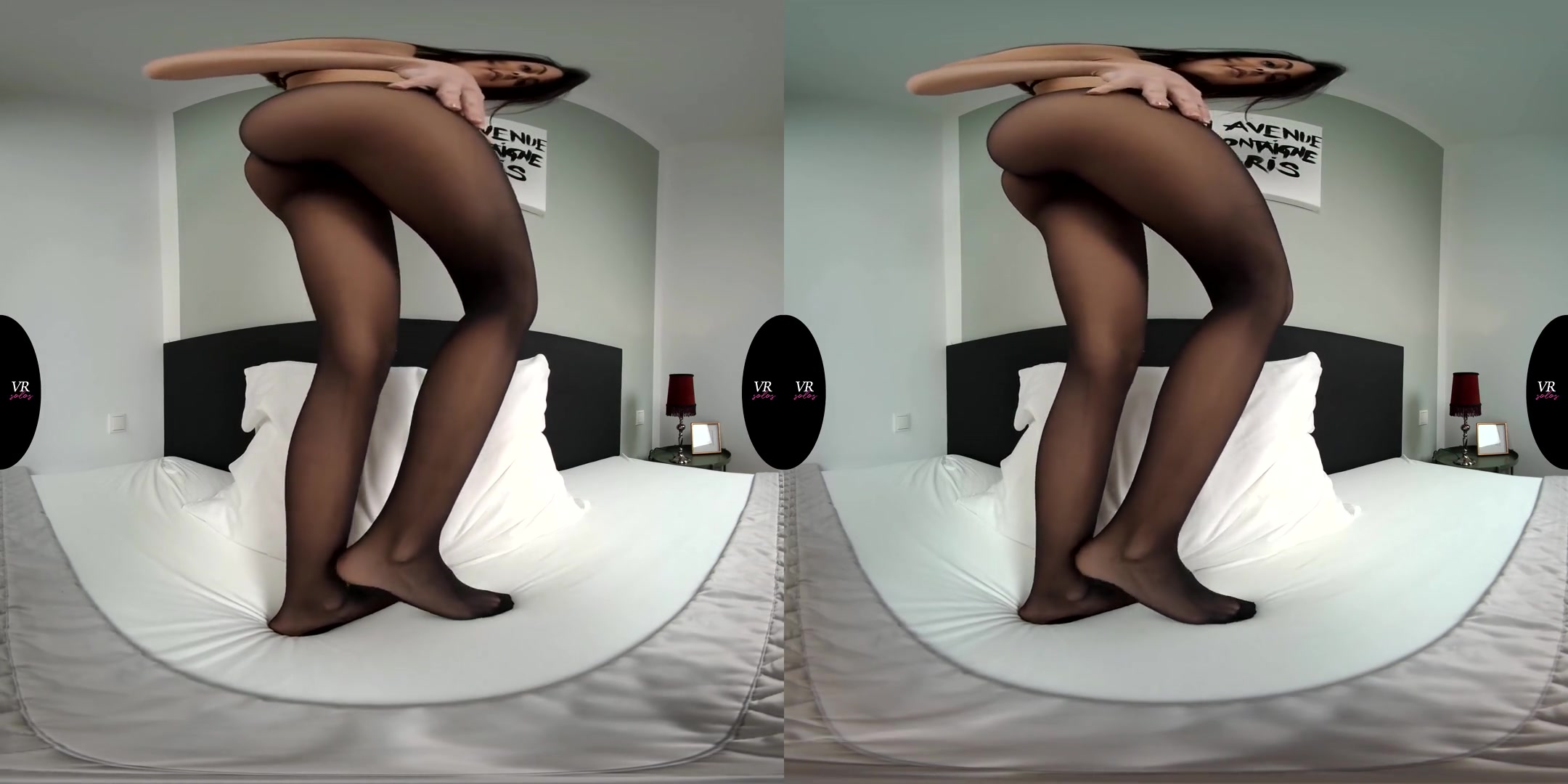 Gigantic Glass Dildo Fucking; Solo Babe Masturbation 3D Porn