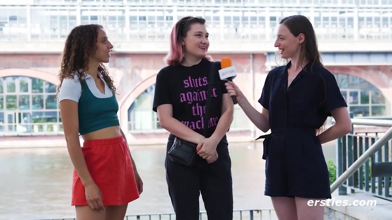 Lesbian Couple Try Fisting During Sex