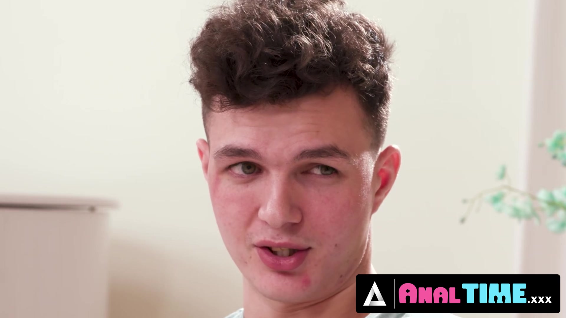 ANALTIME.XXX - Hot 18yo Brunette Babysitter Keeps A Hung College Boy Busy Trying Anal Sex Together