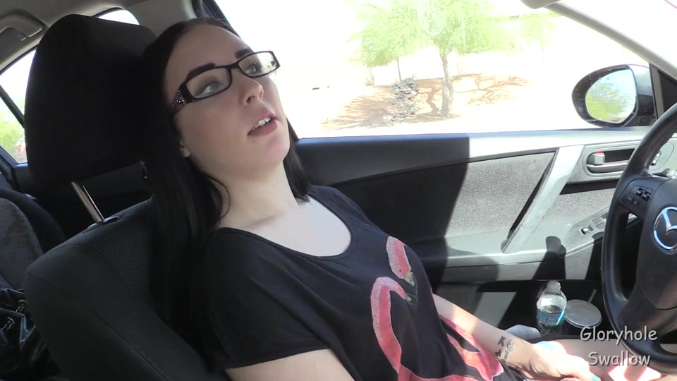 GloryholeSwallow - Kaylin's 1st Visit