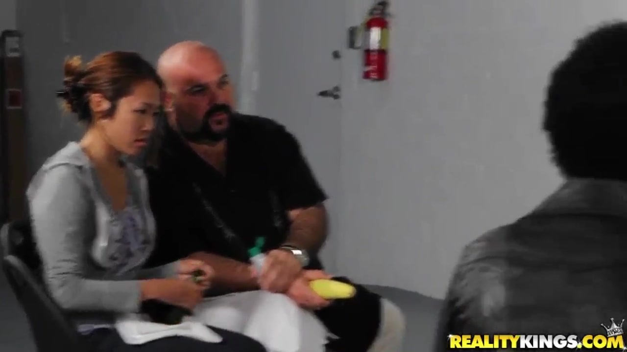 Naive Contestants jerk strange dick for cash