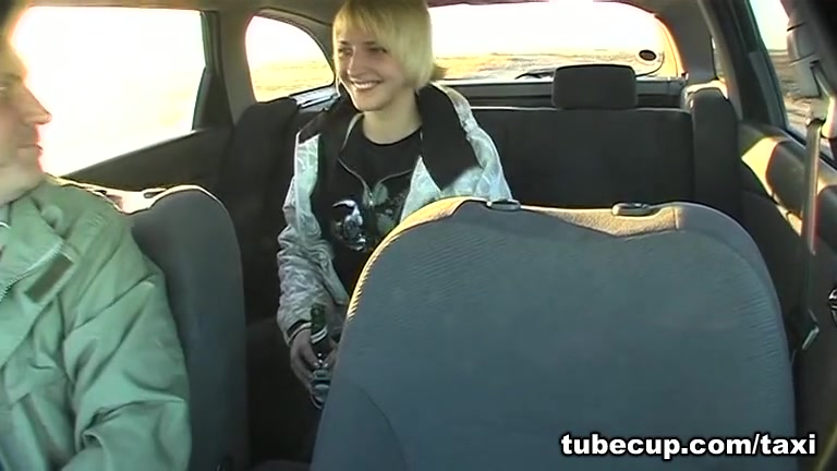Lusty blonde agrees to suck taxi driver cock on cam