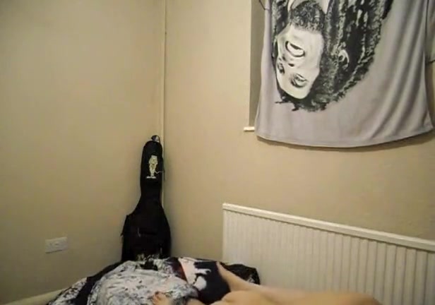 Emo chick loves his hard dick