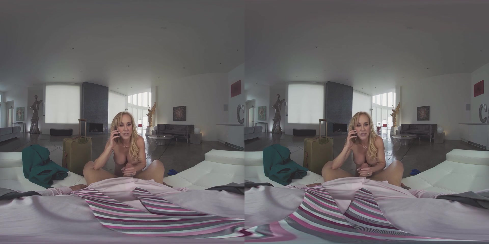 Brandi Love in 1-800-BANG-ME VR Porn Video - VRBangers