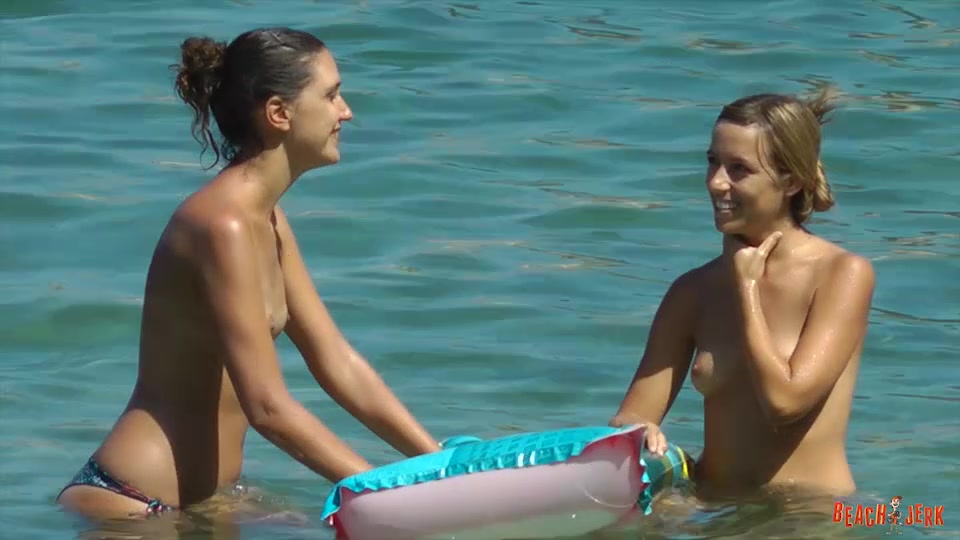 Two wet - BeachJerk