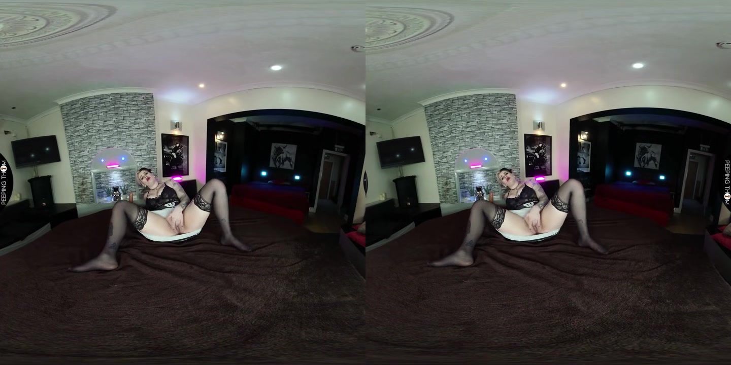 Goth Girl Sloppy Sucking