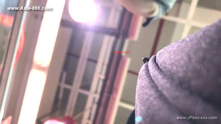 peeping chinese amateur upskirt.***