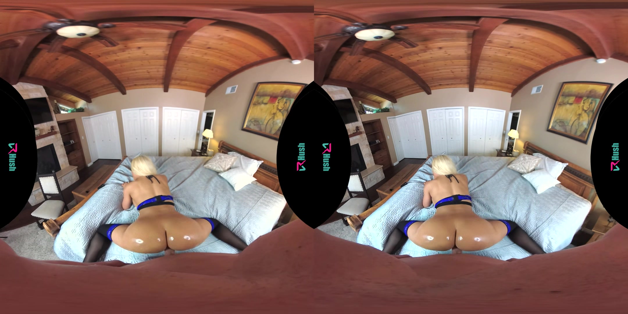 VRHUSH Busty blonde Luna Star has a surprise for you