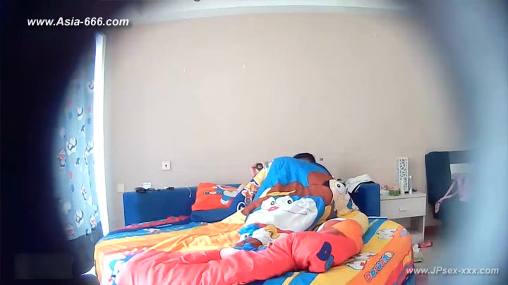 Hackers use the camera to remote monitoring of a lover's home life.158