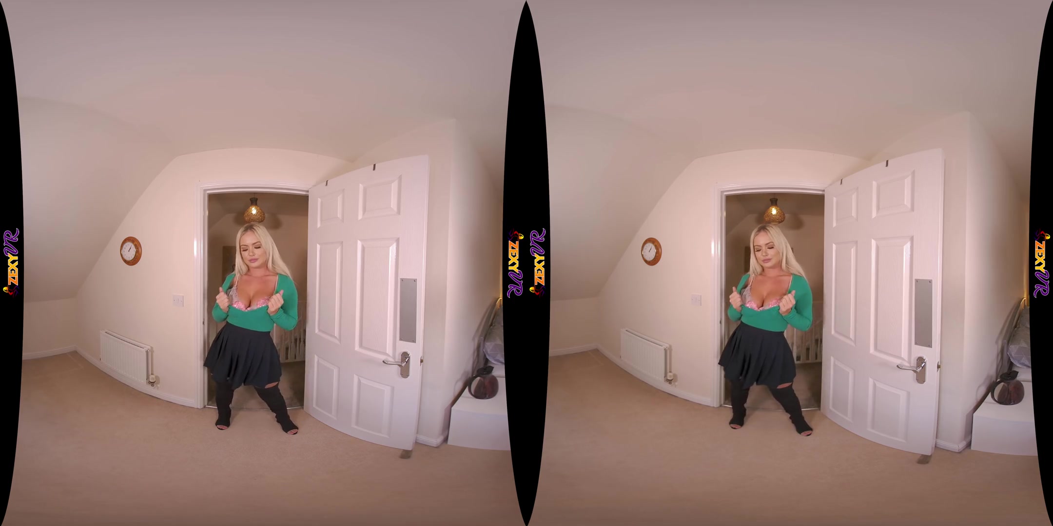 Foreplay - Busty Blonde Louise Solo Striptease