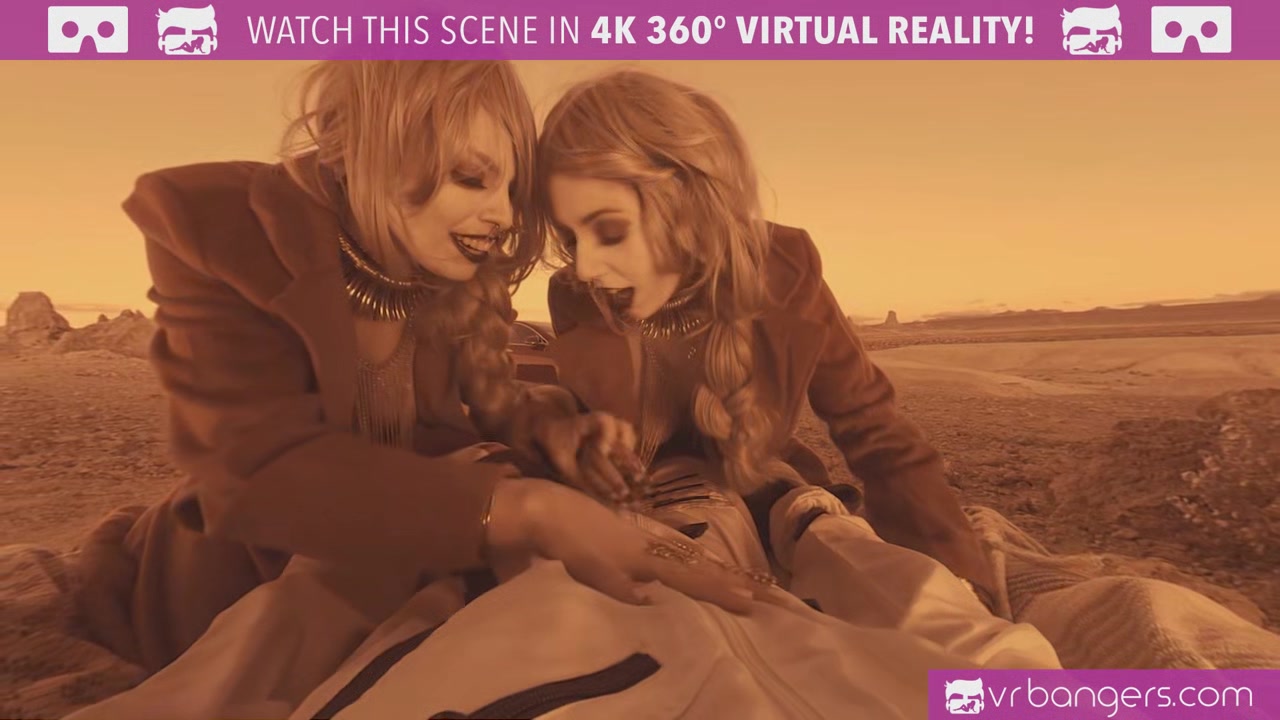 VRBangers.com-Two hot blonde babes fucking hard on mars parody threesome