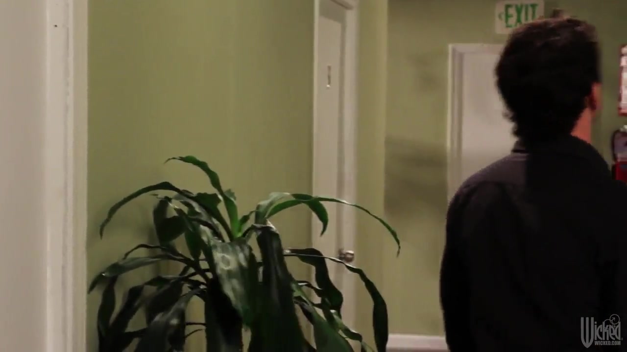 Alektra Blue satisfies her horny colleague