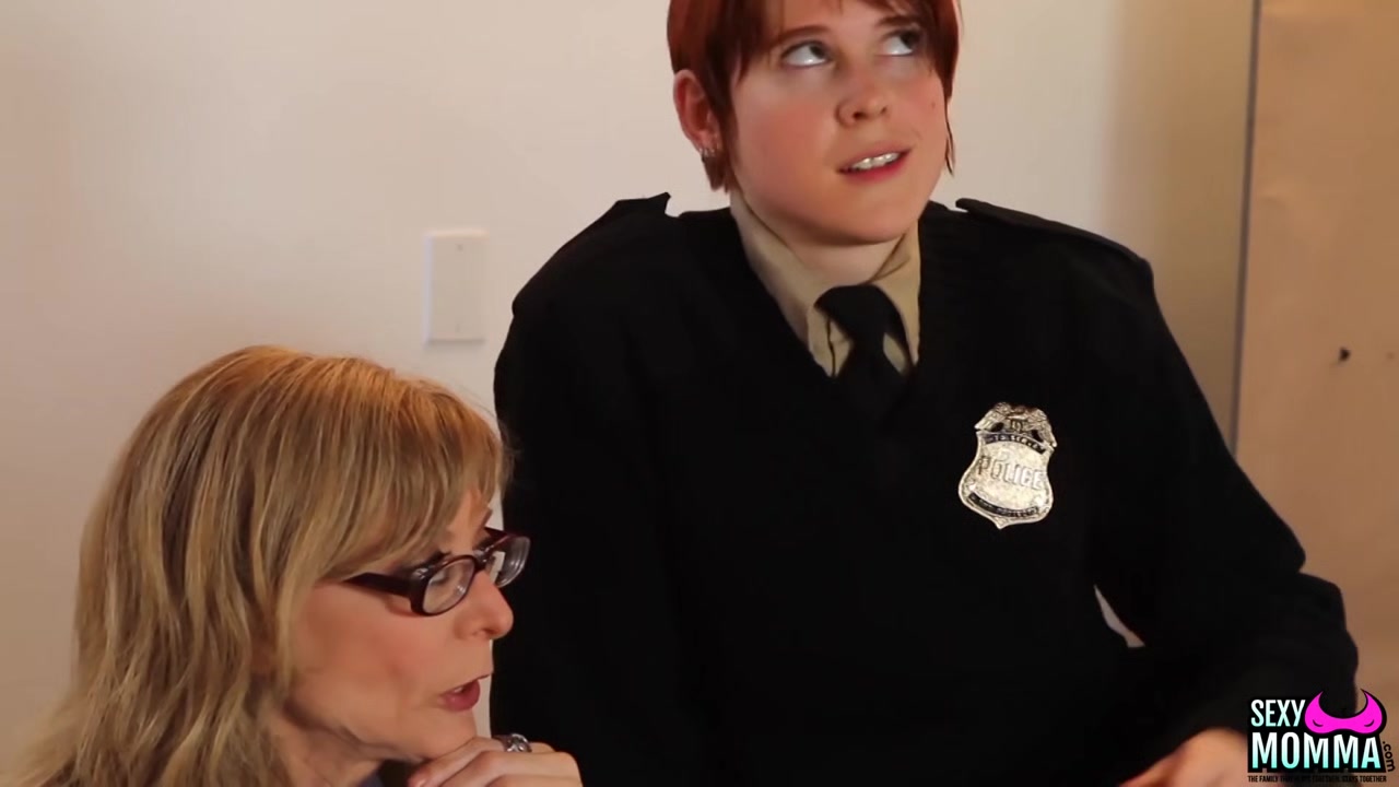 SEXYMOMMA - Ebony prison guard strapon fucked in the ass